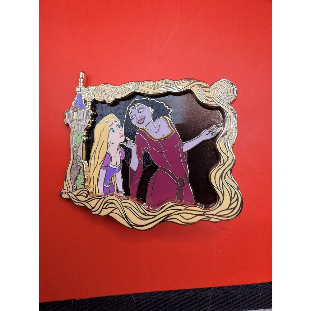 Disney DEC Tangled 15th Anniversary Mother Knows Best Gothel Rapunzel Pin LE250